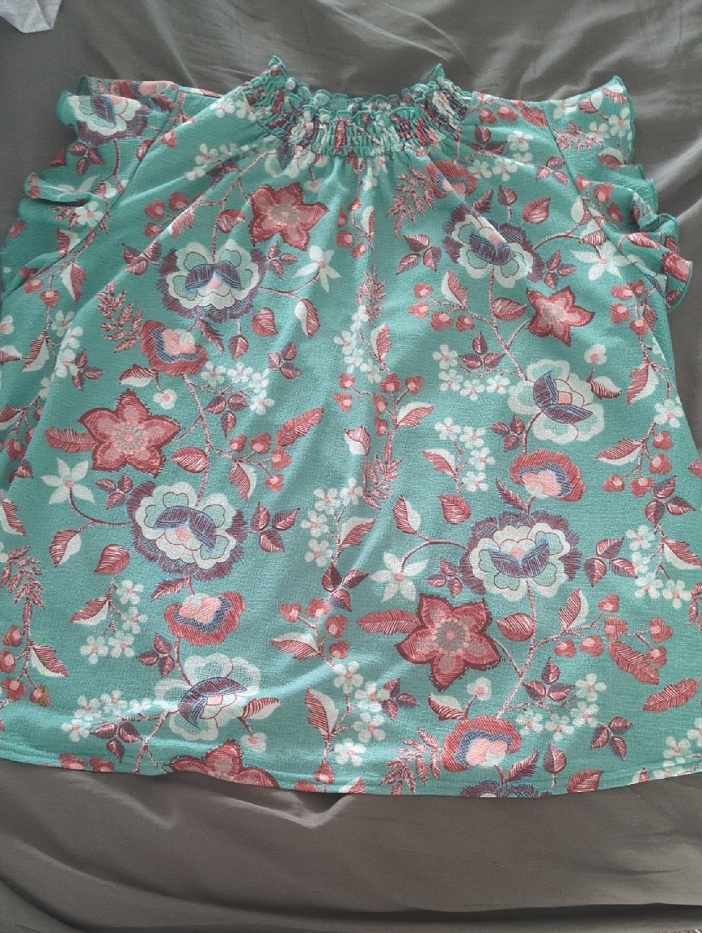 MELLODAY Mint Green Floral Smocked Top
